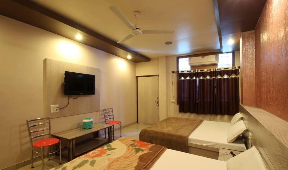 أجمير Hotel Pakeeza المظهر الخارجي الصورة